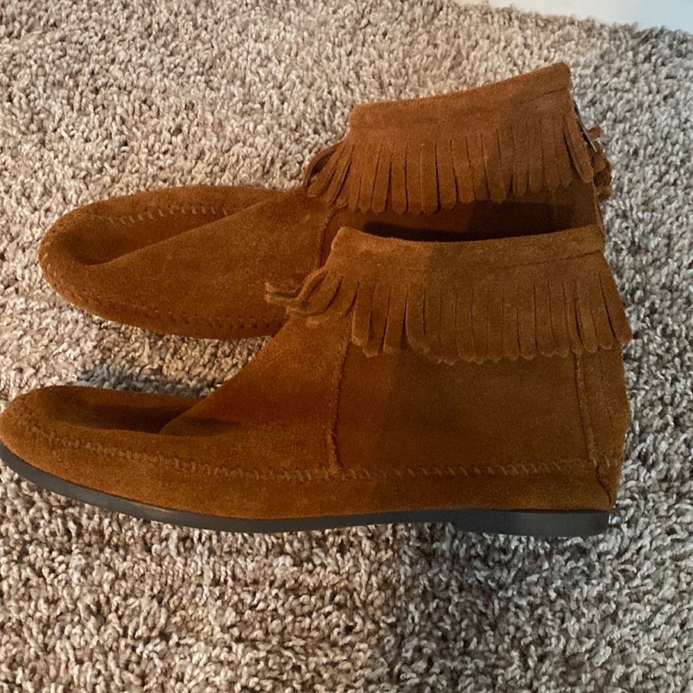 Women's Fringe Suede Moccasin Ankle Boot - Brown